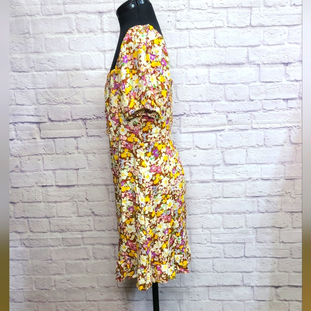 Sanctuary Fresh Breeze Floral Dress in Sunny Field 10 - Picture 2 of 6
